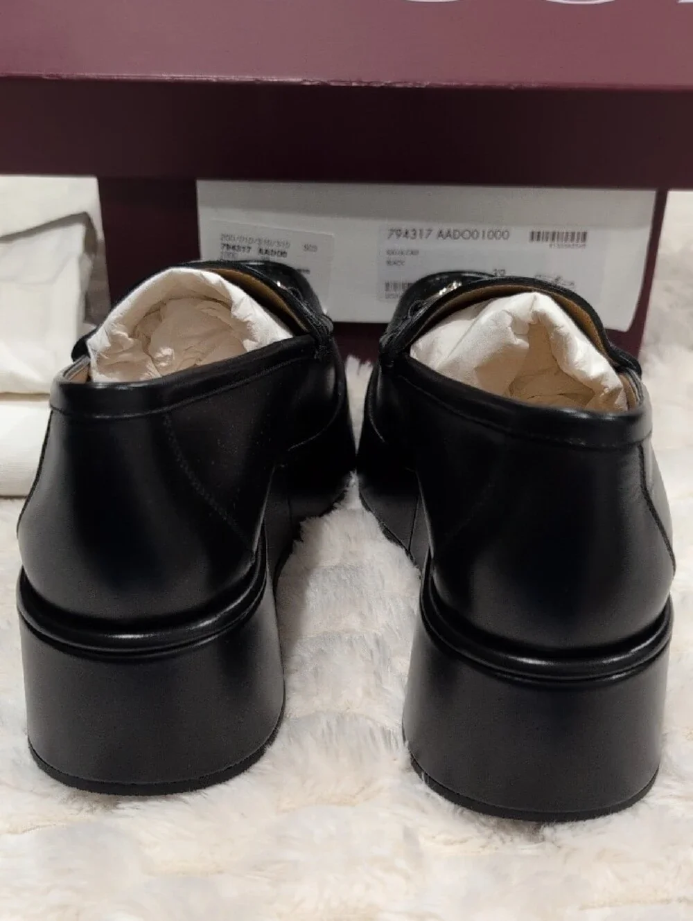 Gucci polished black